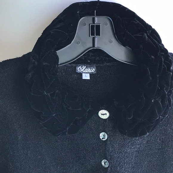 Black Stylized Sweater - Picture 2 of 6